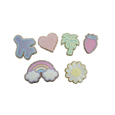 子供の洗濯物入れ袋のためのアイロンをかけるきらめきかわいい刺繍されたパッチ